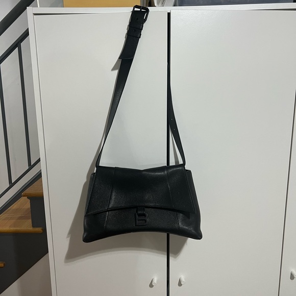 Authentic Balenciaga Hourglass Crossbody Bag - Picture 5 of 11